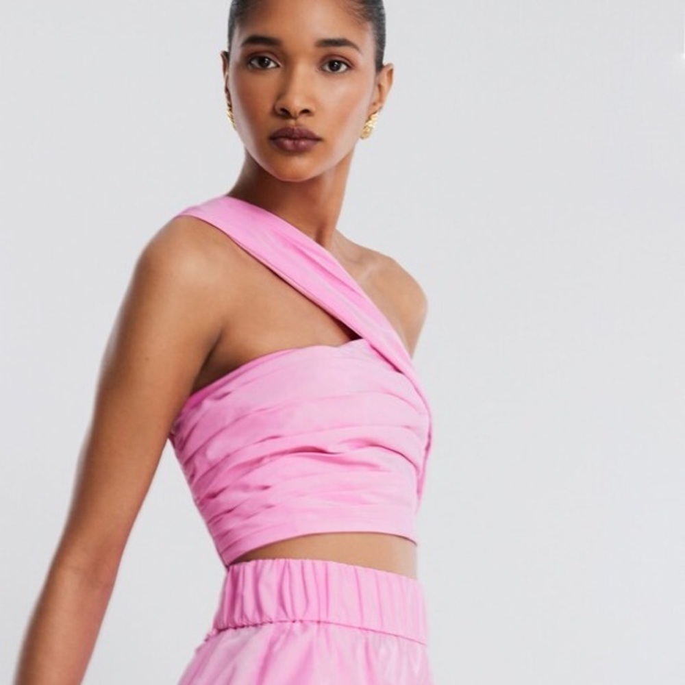 KAT ONE SHOULDER CROP TOP IN PINK SIZE 4 - Picture 2 of 3